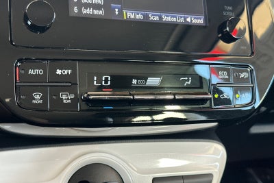 2017 Toyota Prius Two