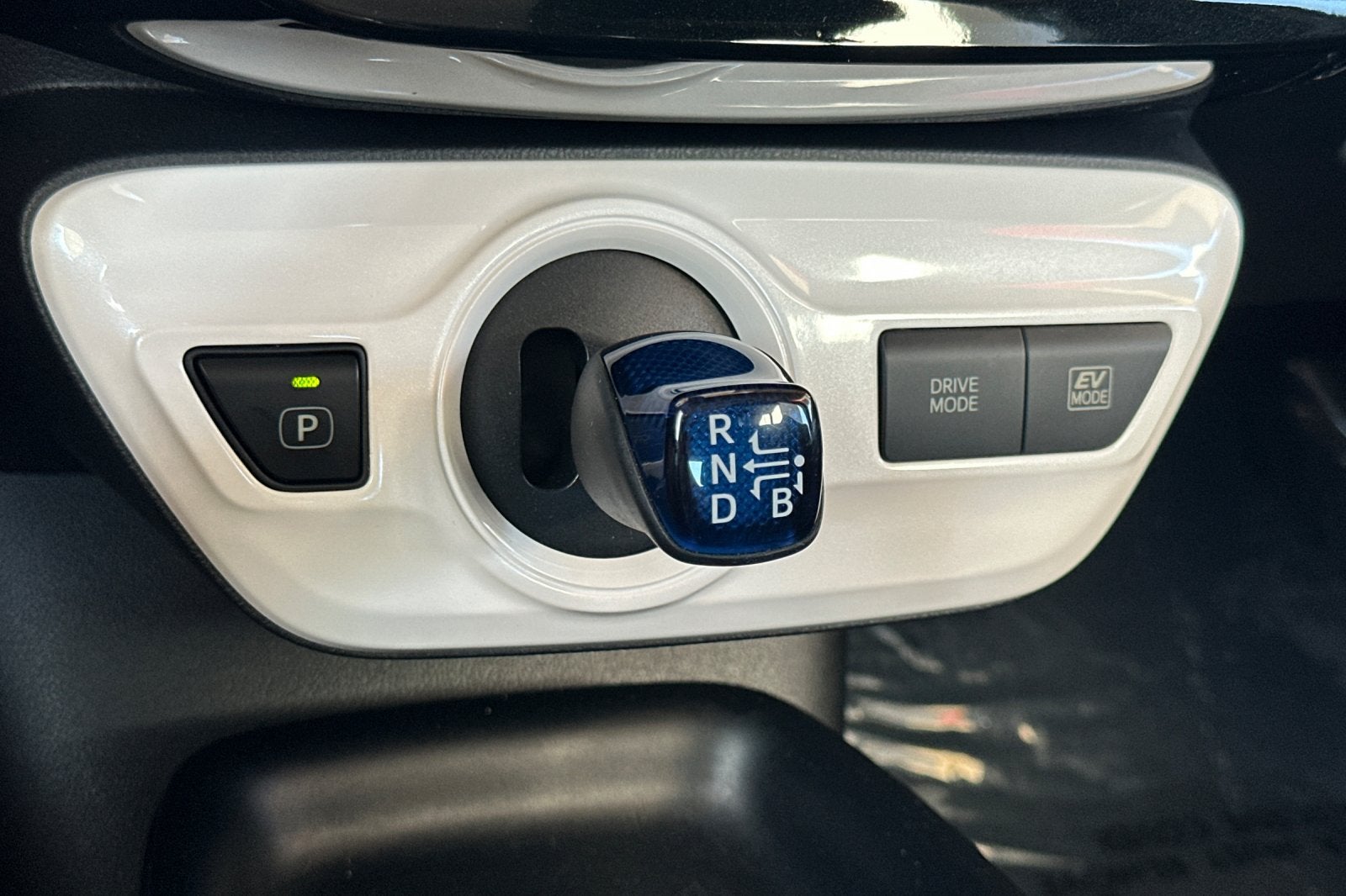 2017 Toyota Prius Two