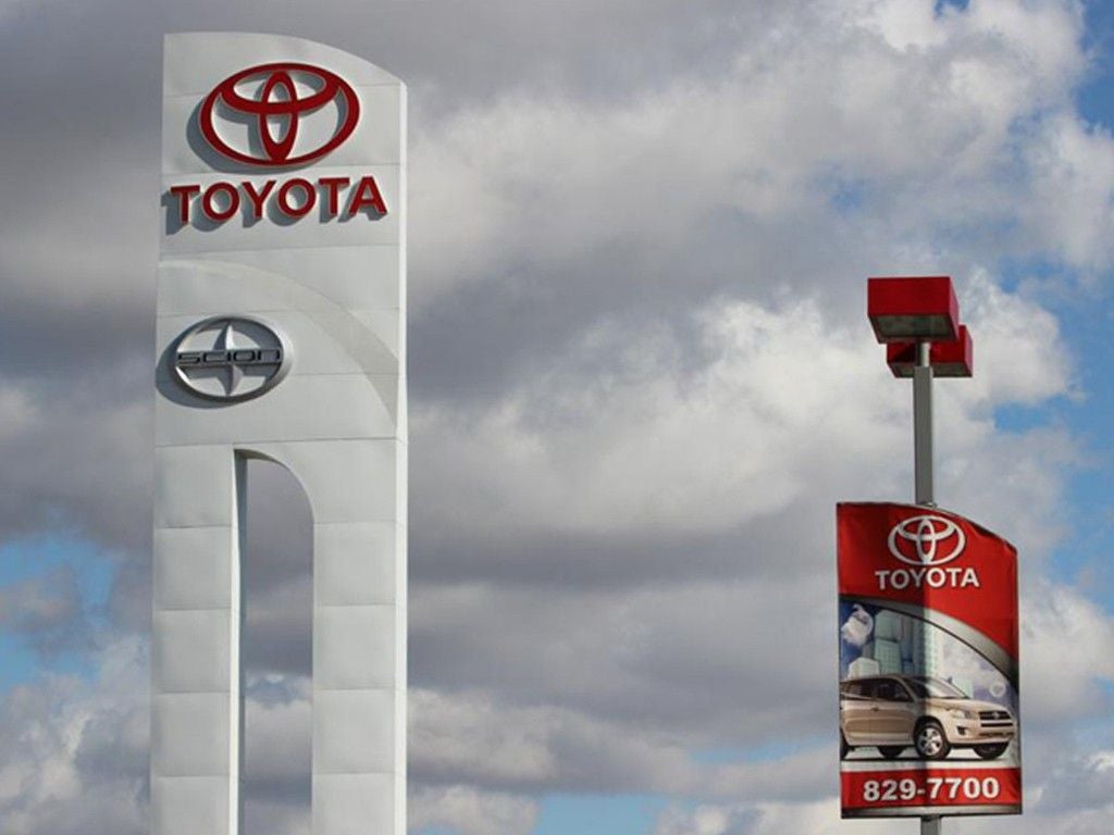 2014 Toyota Prius c Two