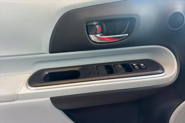 2014 Toyota Prius c Two