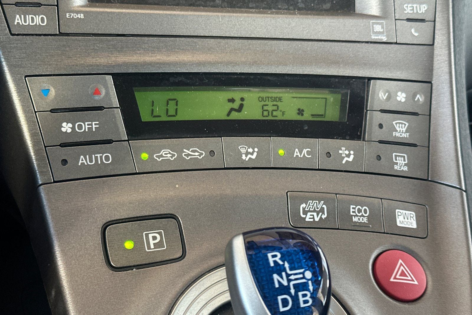 2014 Toyota Prius Plug-in Advanced