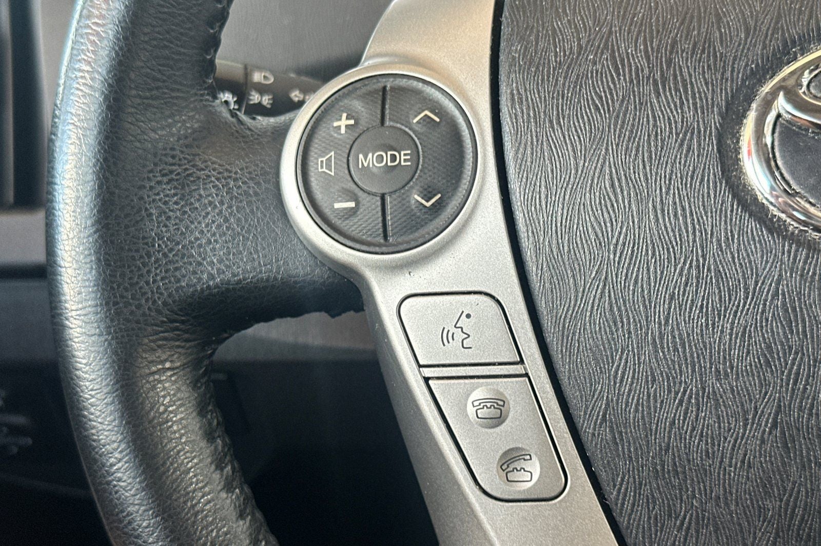 2014 Toyota Prius Plug-in Advanced
