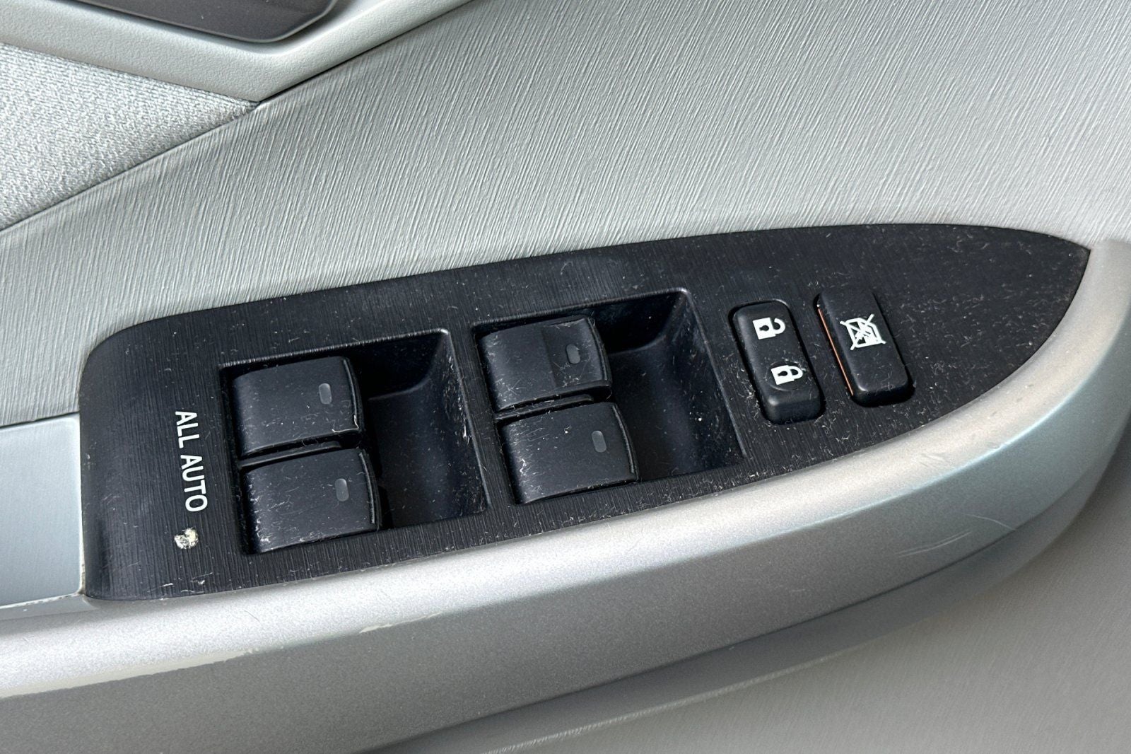 2014 Toyota Prius Three