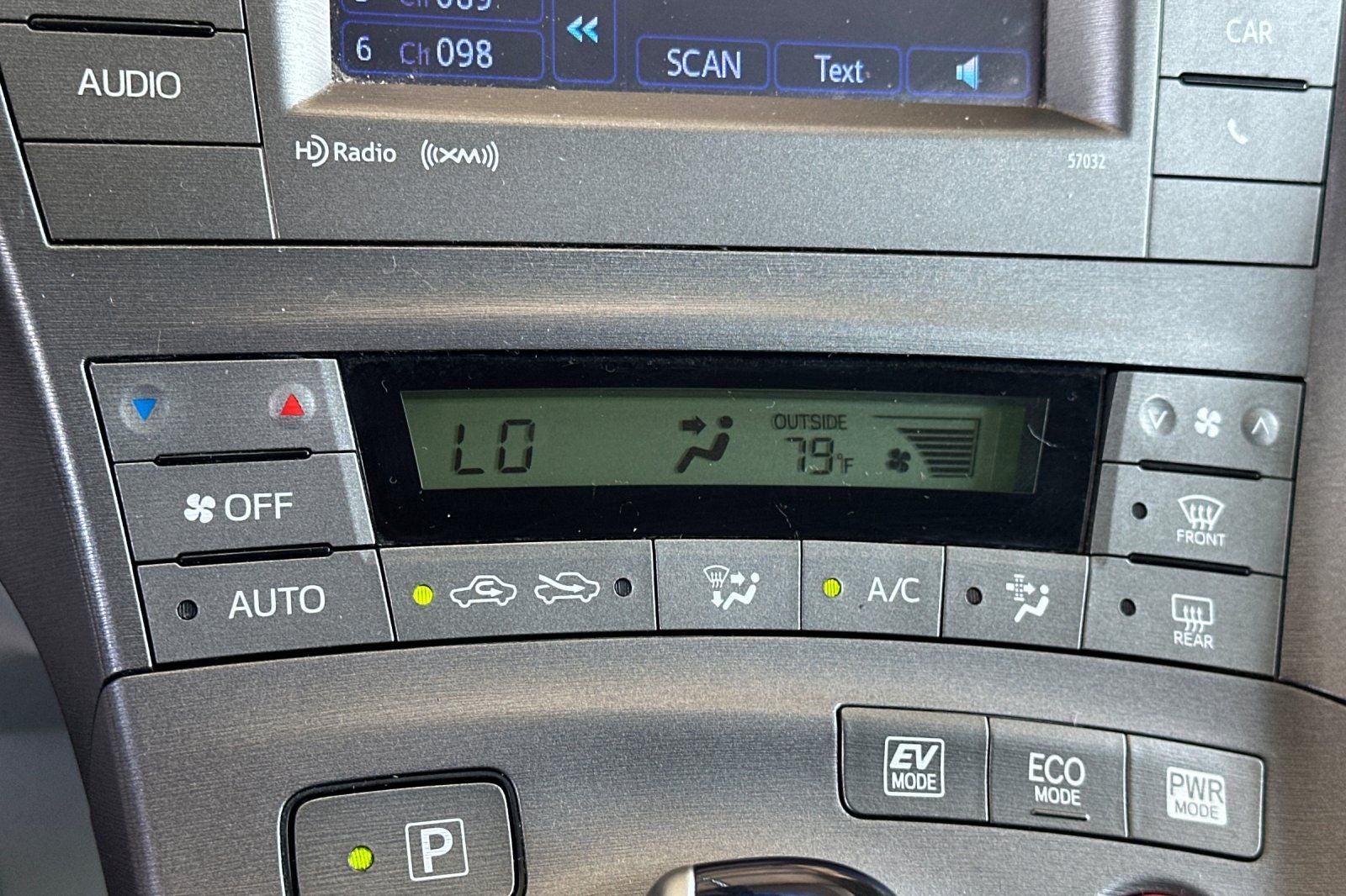 2014 Toyota Prius Three