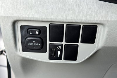 2014 Toyota Prius Three