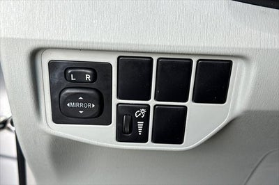 2014 Toyota Prius Three