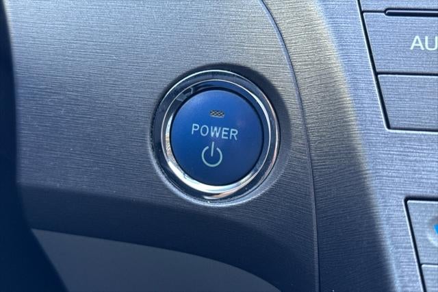 2014 Toyota Prius Three