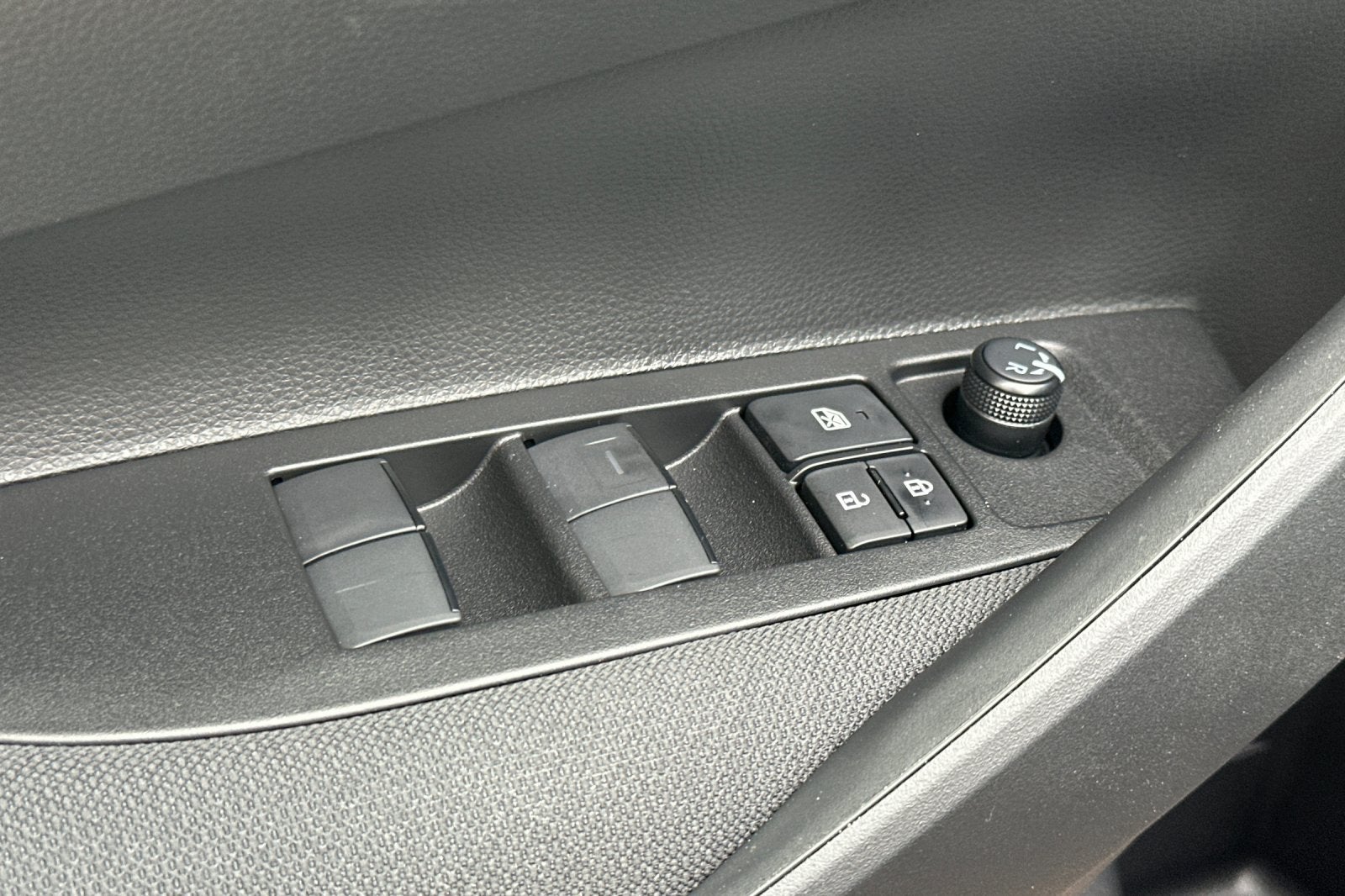 2027 Toyota Corolla SE