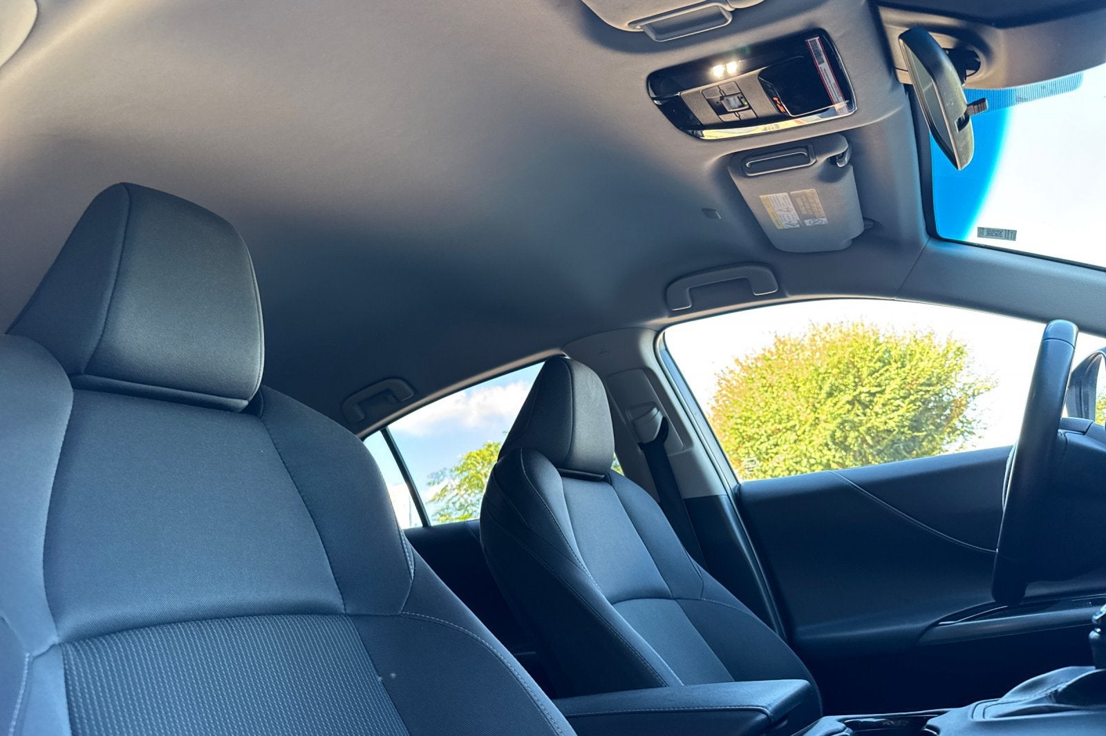 2024 Toyota Venza LE