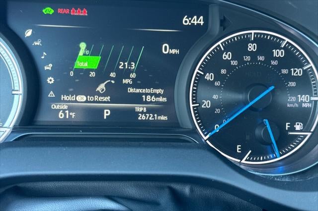 2024 Toyota Venza LE