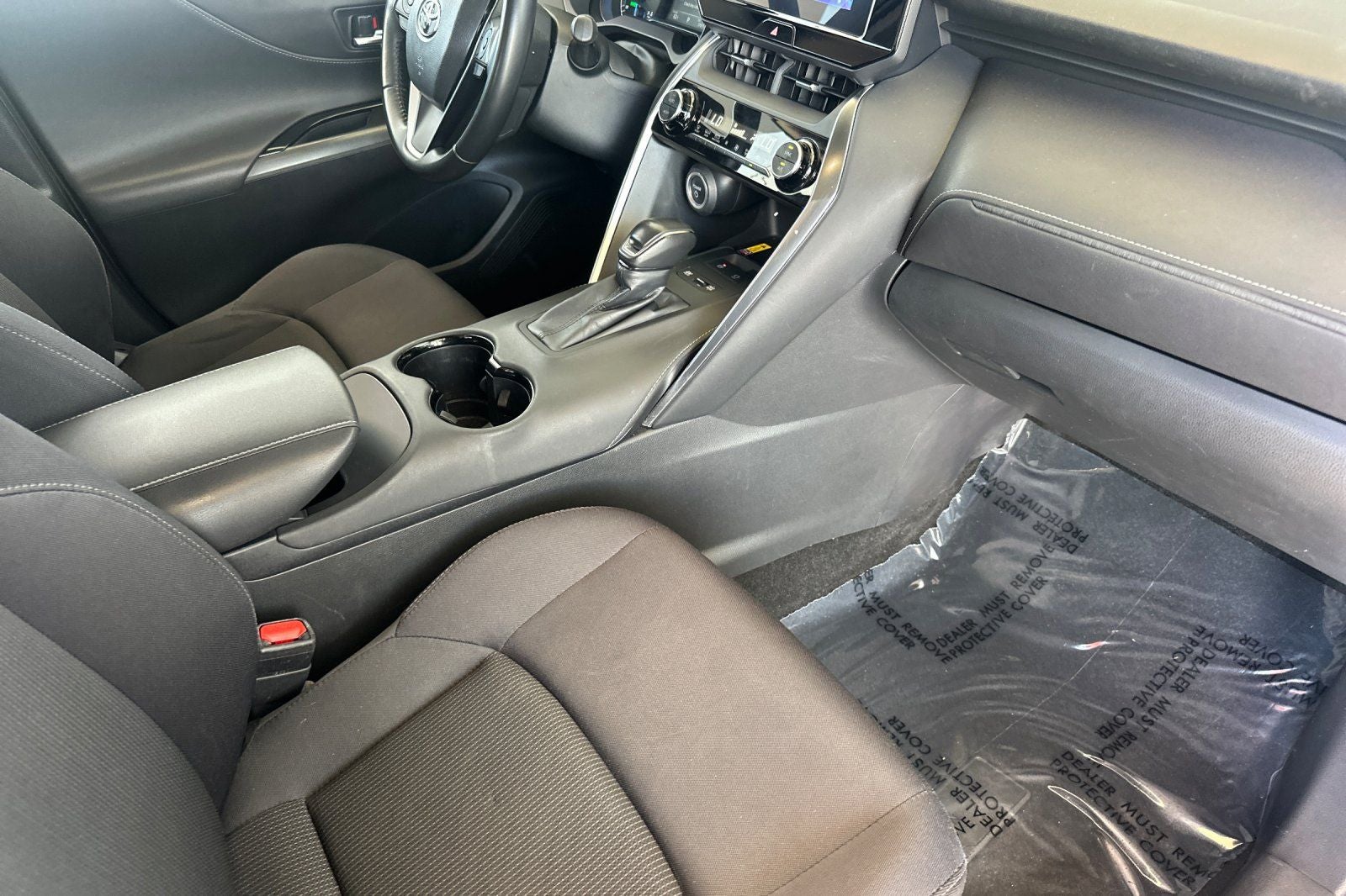 2024 Toyota Venza LE