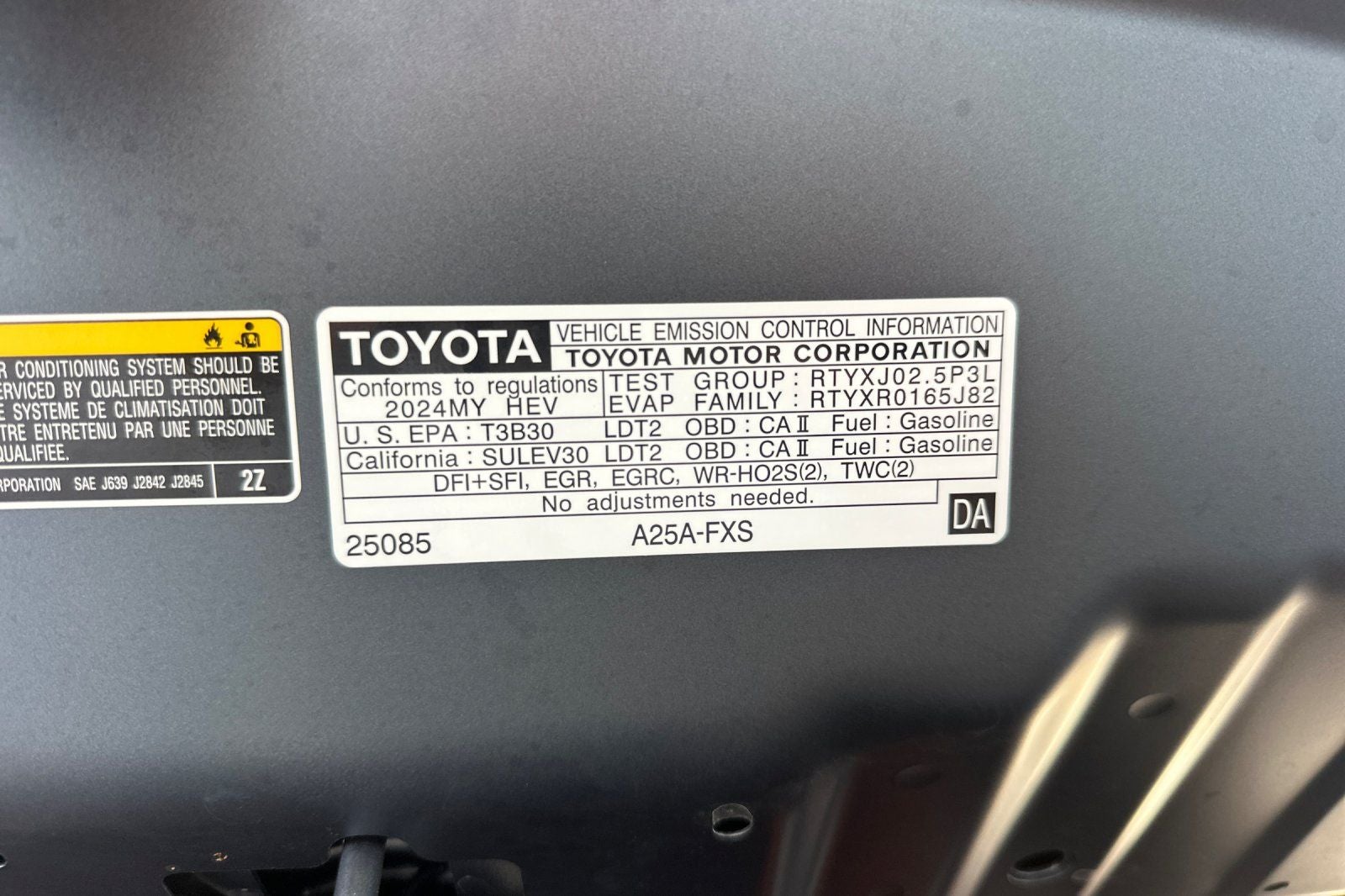 2024 Toyota Venza LE