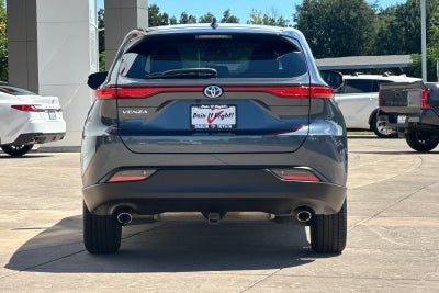 2024 Toyota Venza LE