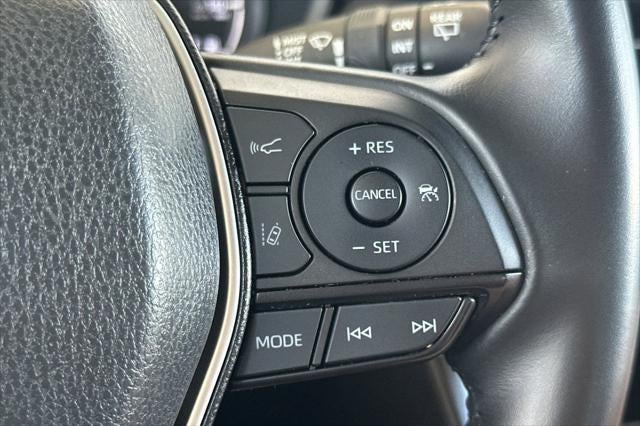 2024 Toyota Venza LE