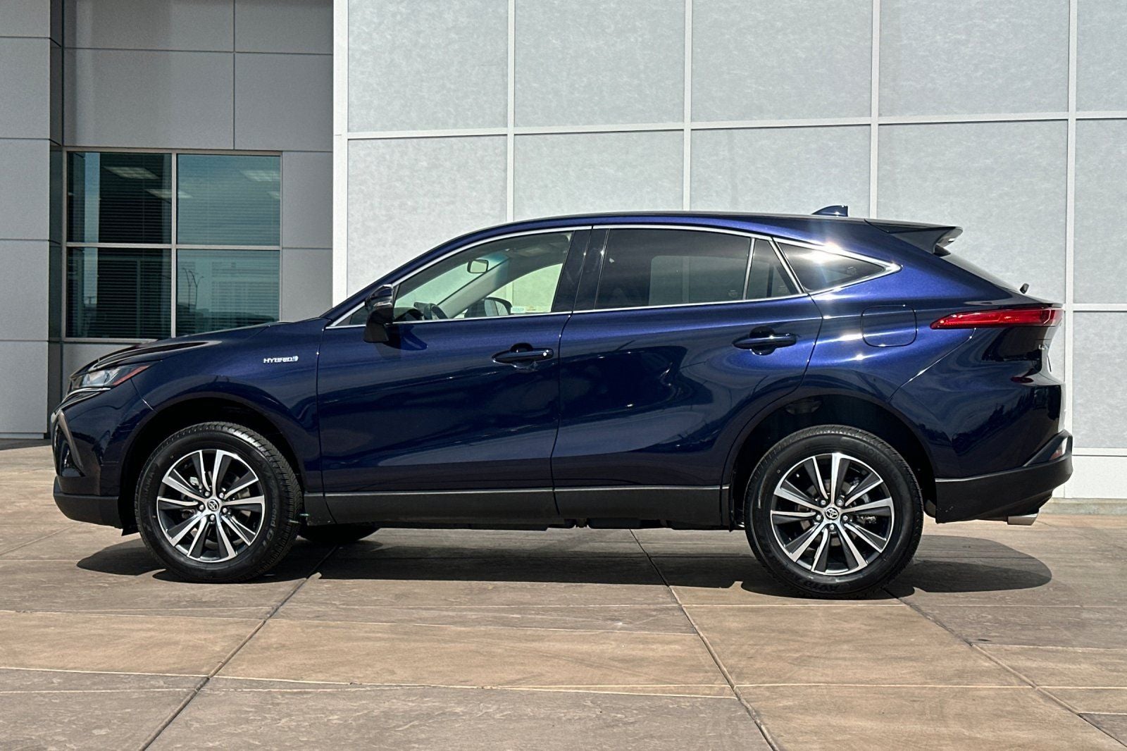 2021 Toyota Venza LE