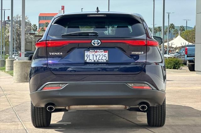 2021 Toyota Venza LE