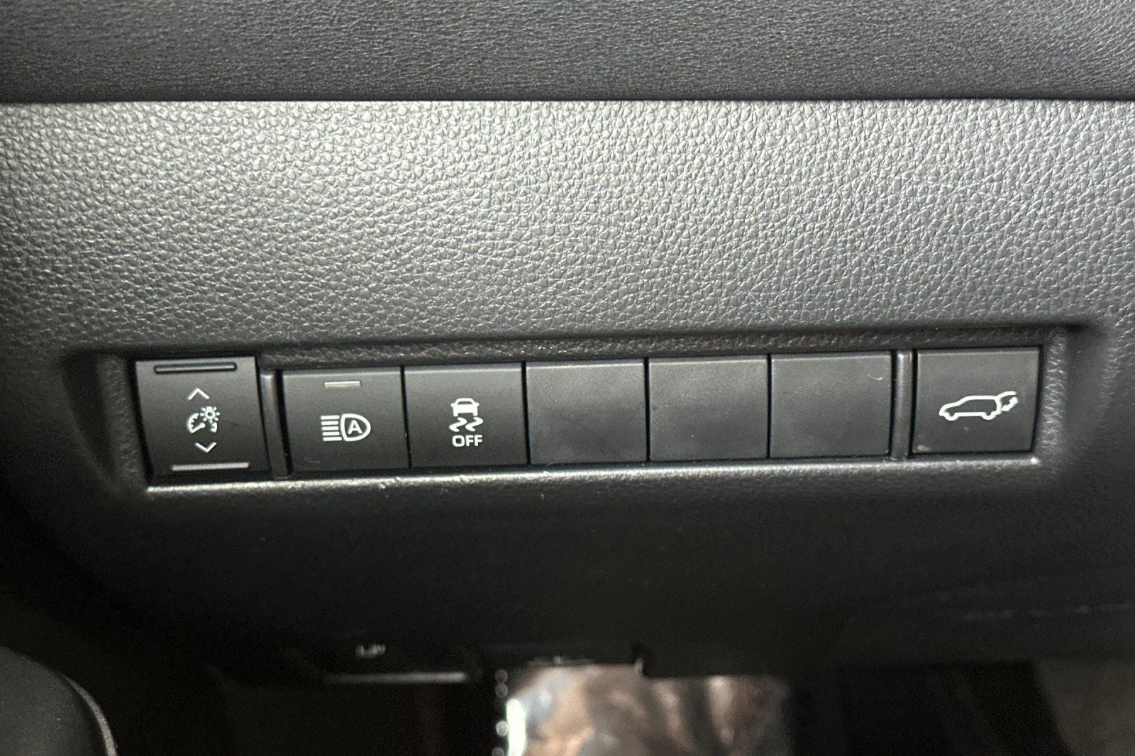 2024 Toyota Venza LE