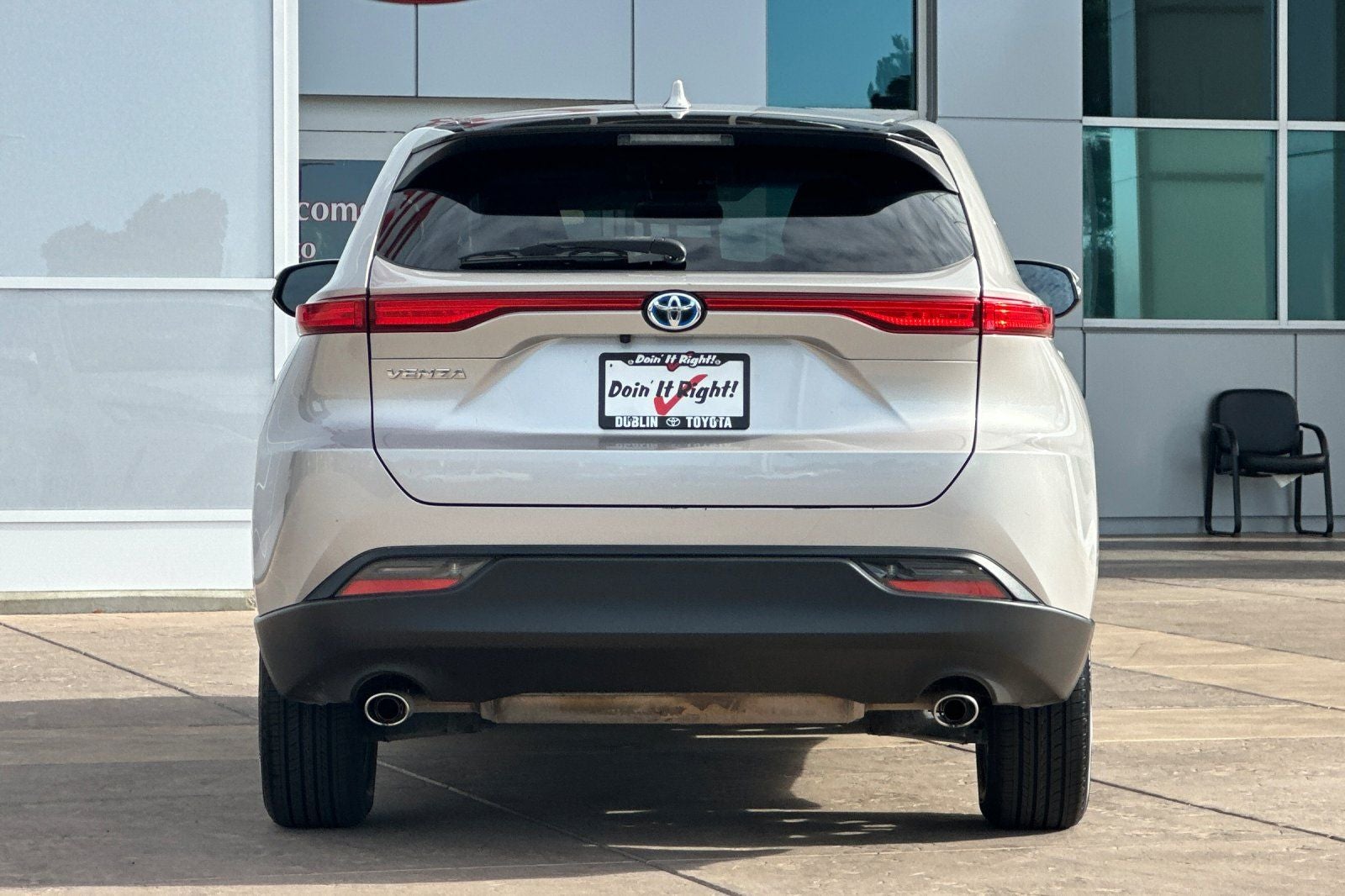 2024 Toyota Venza LE