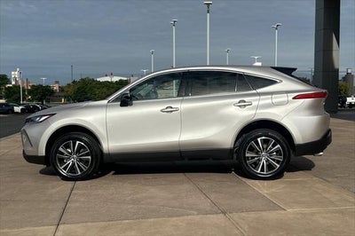 2024 Toyota Venza LE