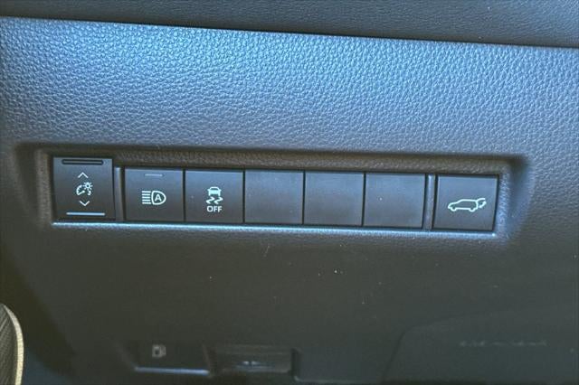 2023 Toyota Venza XLE