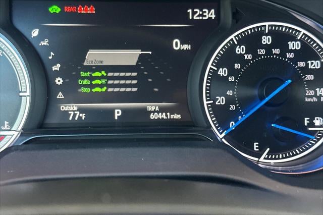2024 Toyota Venza XLE