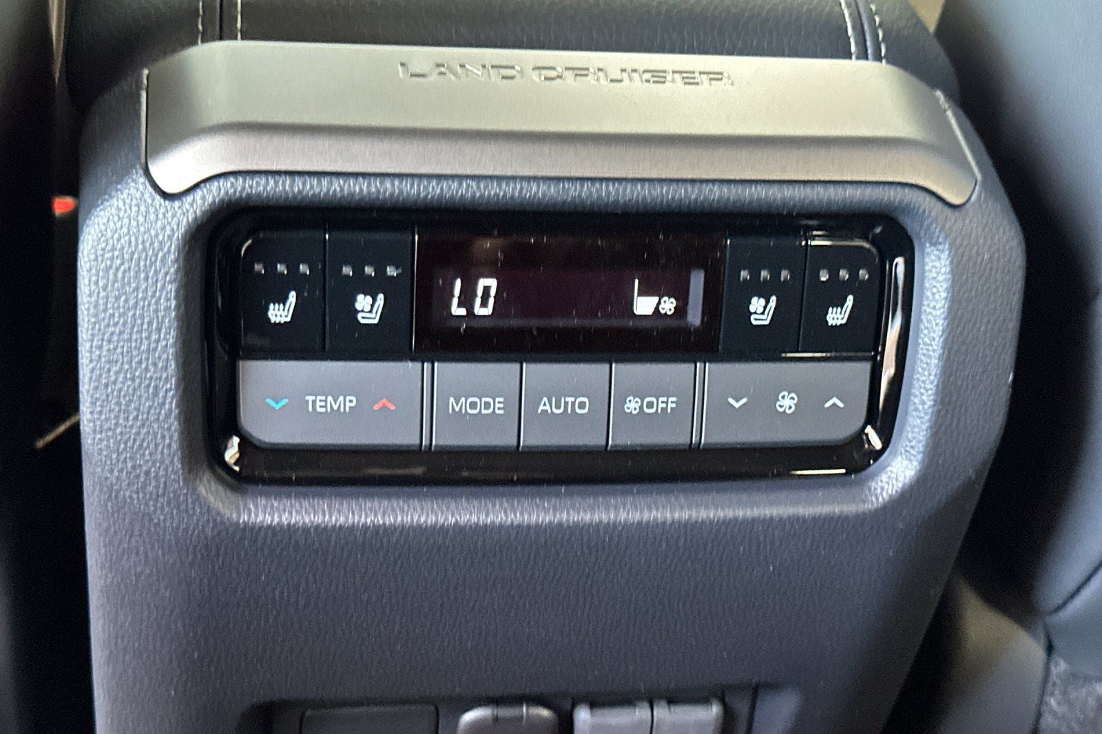 2027 Toyota Land Cruiser Base