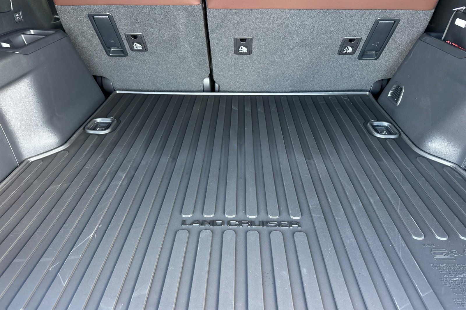 2026 Toyota Land Cruiser Base