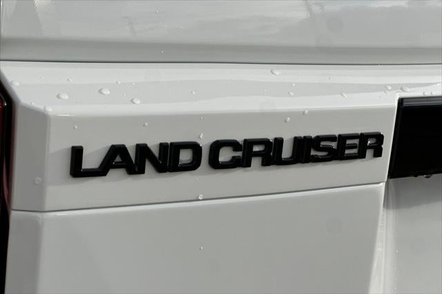 2026 Toyota Land Cruiser Base