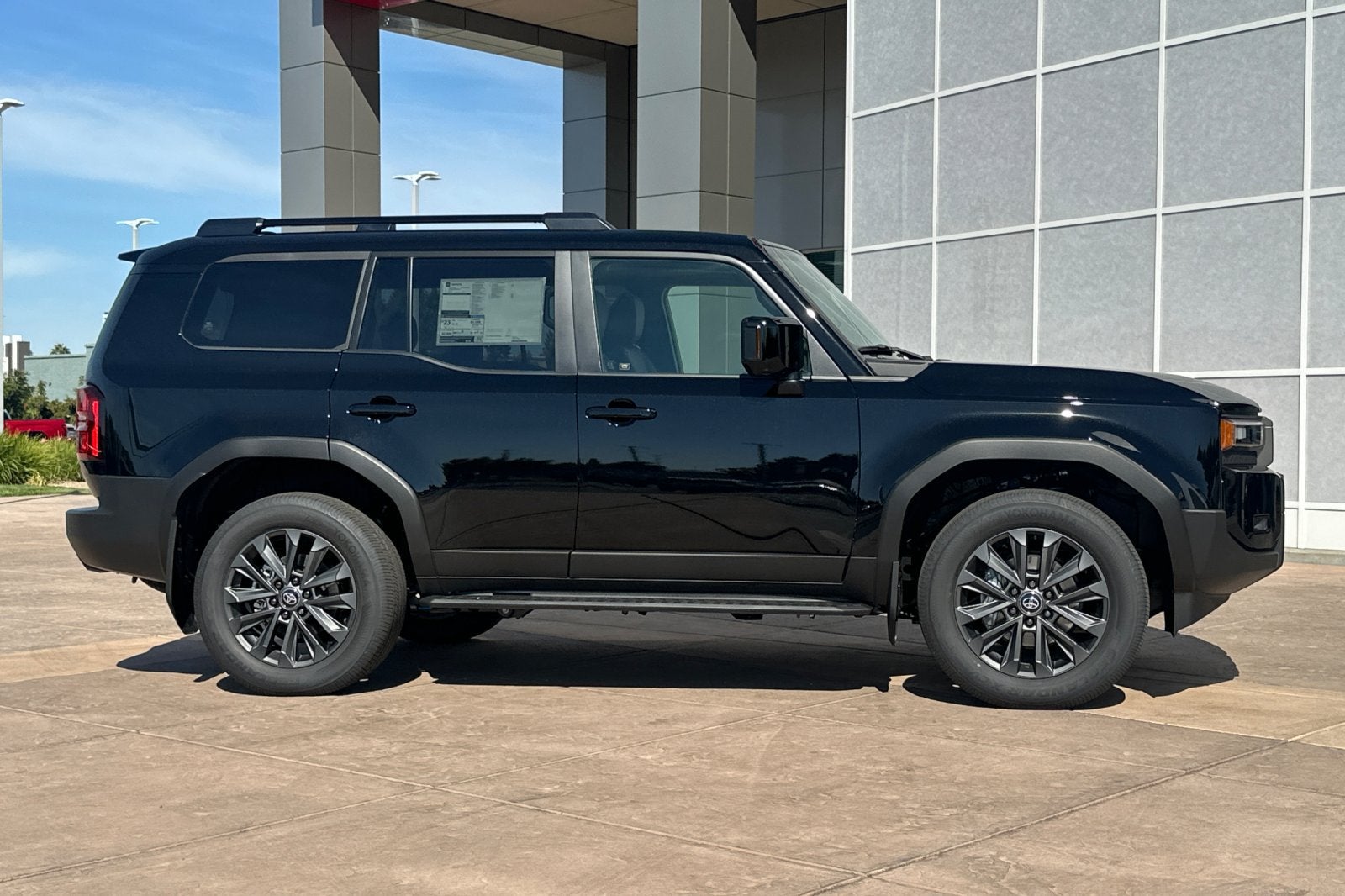 2027 Toyota Land Cruiser Base