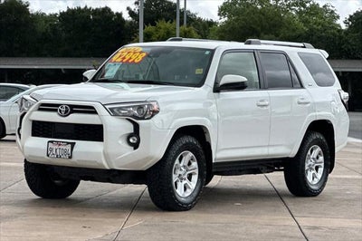 2024 Toyota 4Runner SR5