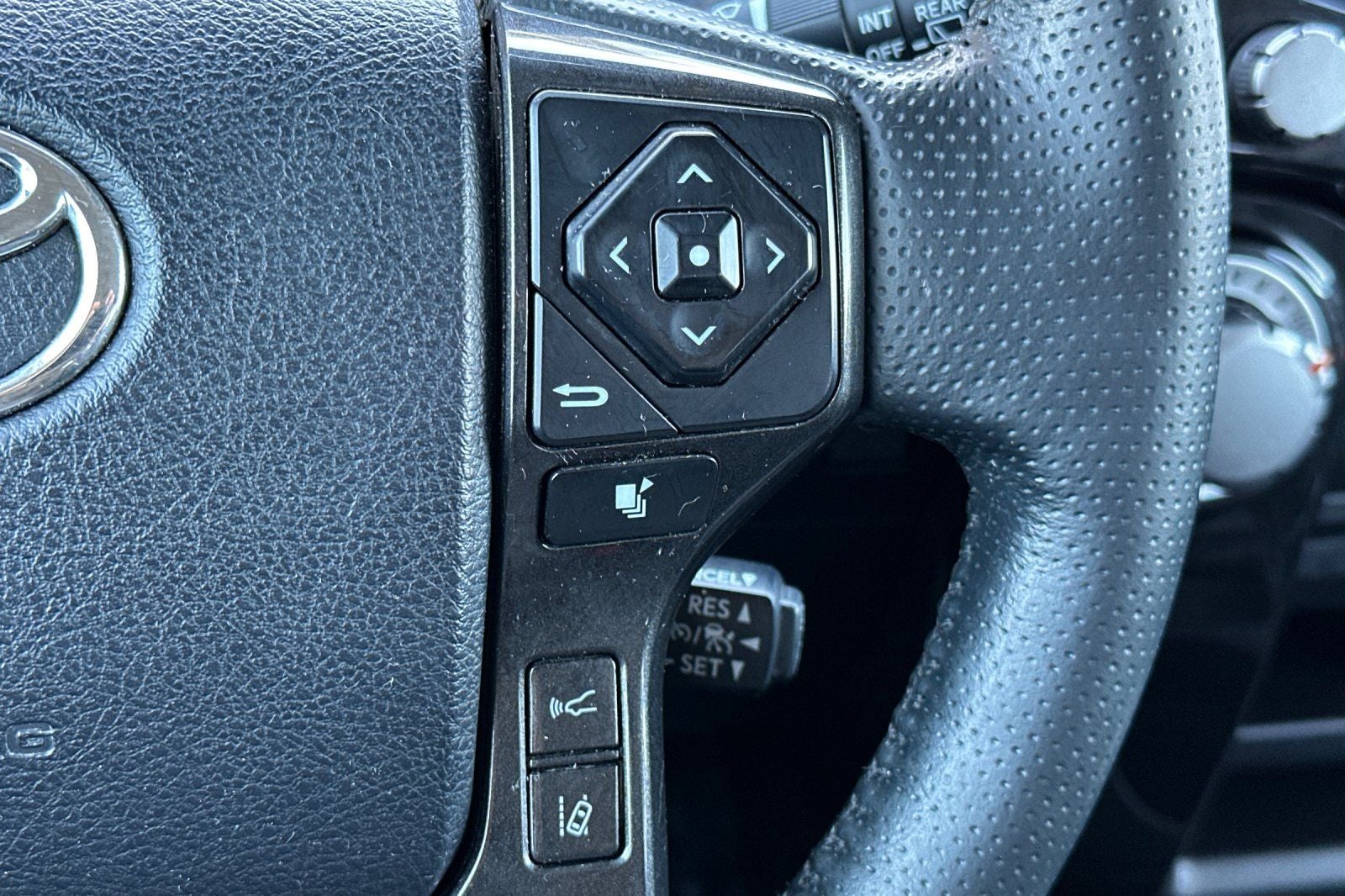 2024 Toyota 4Runner TRD Off-Road Premium