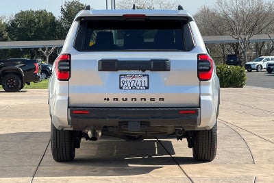 2025 Toyota 4Runner SR5