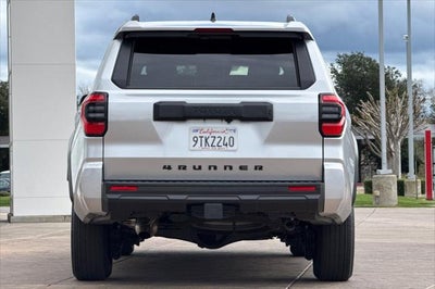 2025 Toyota 4Runner SR5
