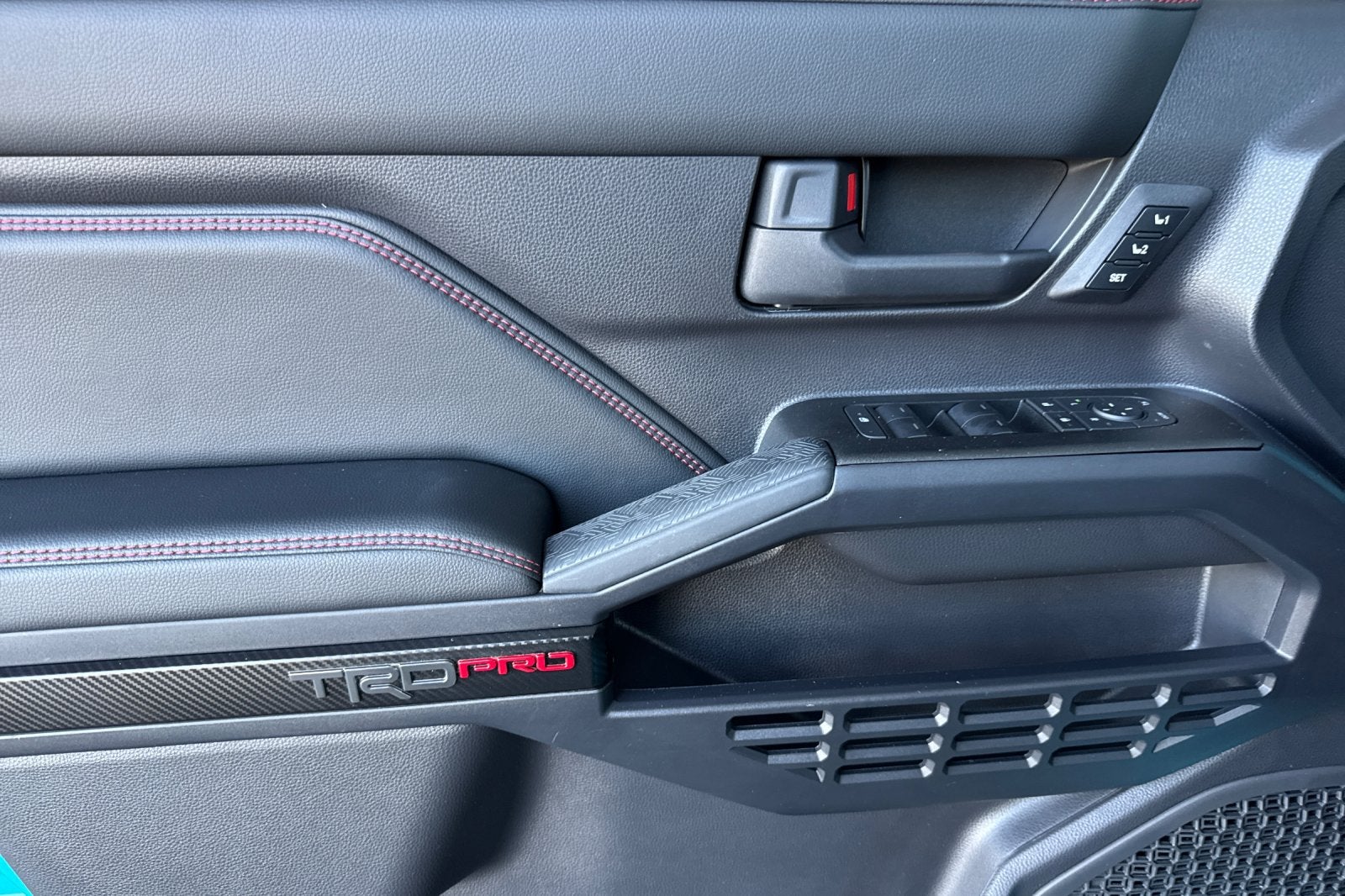 2026 Toyota 4Runner i-FORCE MAX Hybrid TRD Pro