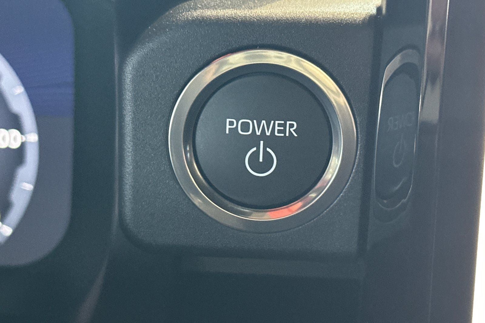 2026 Toyota 4Runner i-FORCE MAX Hybrid Platinum