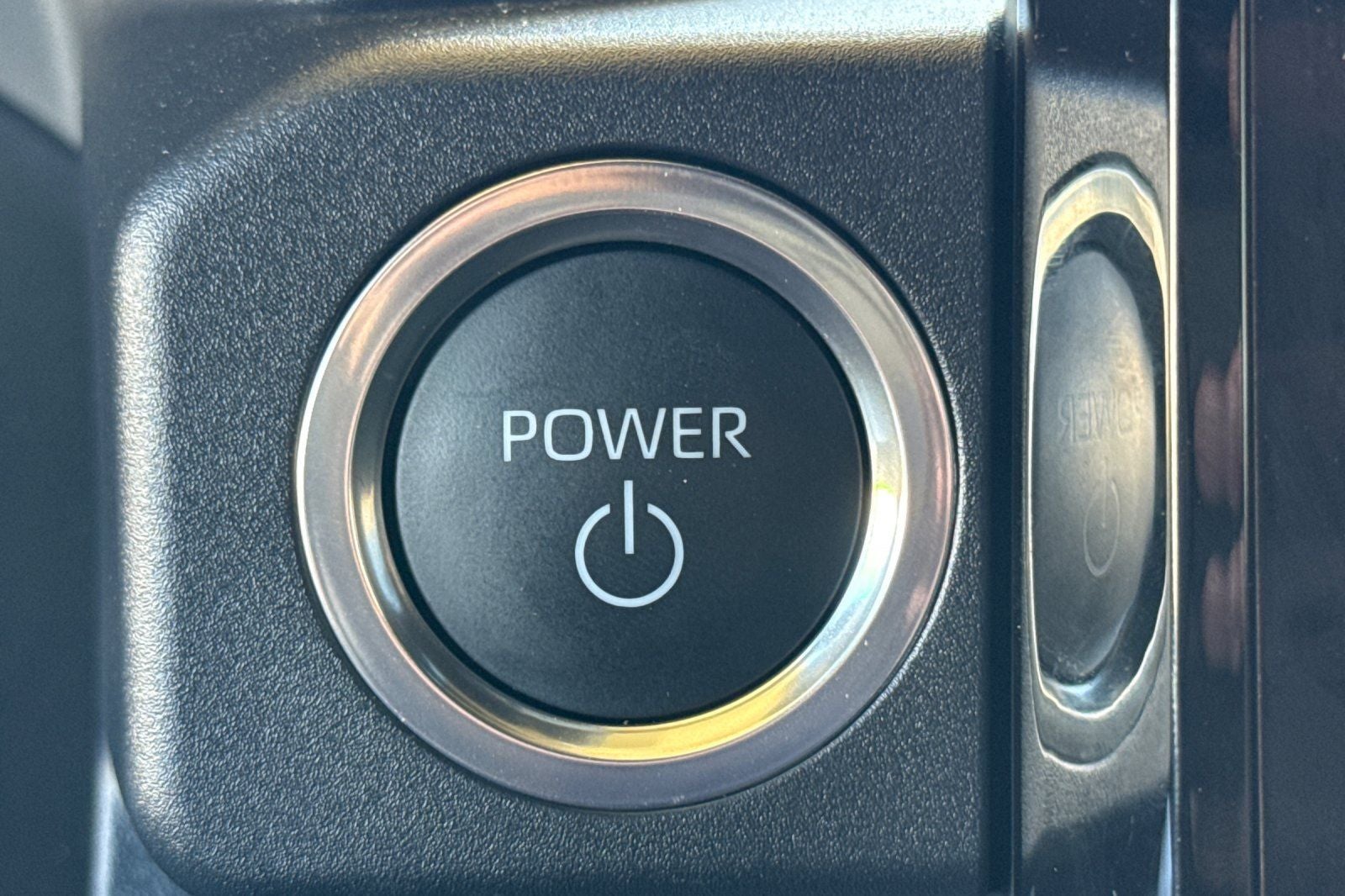 2025 Toyota 4Runner i-FORCE MAX Hybrid Trailhunter