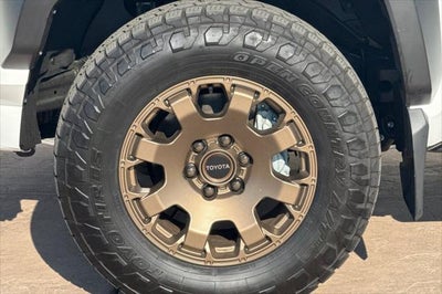 2025 Toyota 4Runner i-FORCE MAX Hybrid Trailhunter