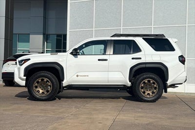 2025 Toyota 4Runner i-FORCE MAX Hybrid Trailhunter