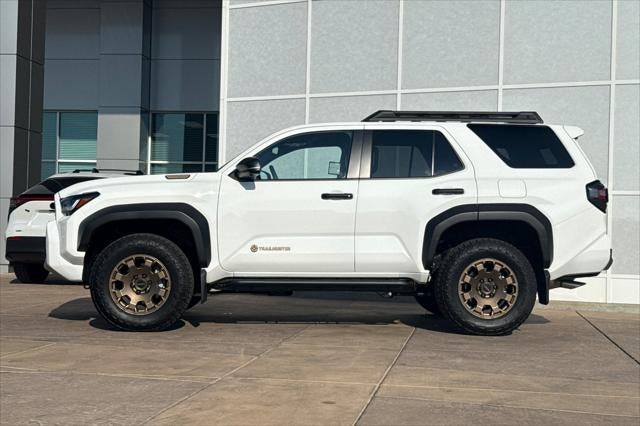 2025 Toyota 4Runner i-FORCE MAX Hybrid Trailhunter