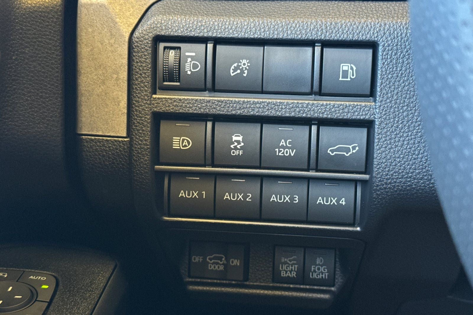 2026 Toyota 4Runner i-FORCE MAX Hybrid Trailhunter