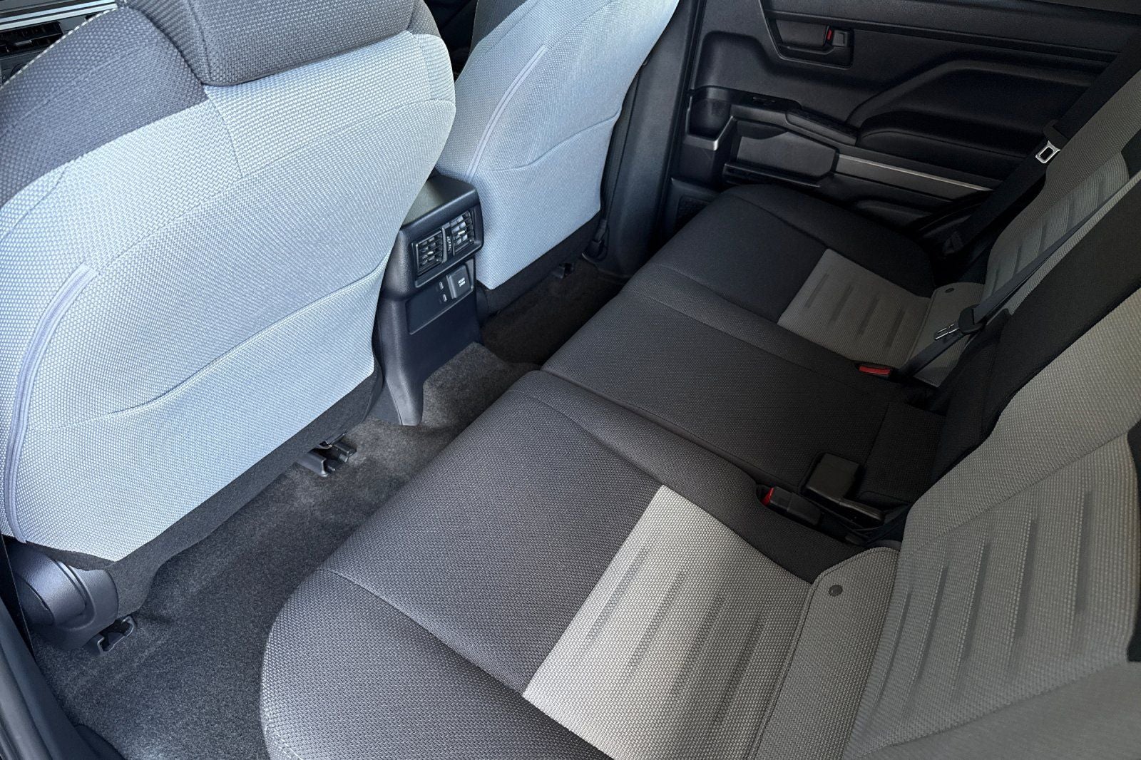 2025 Toyota 4Runner i-FORCE MAX Hybrid TRD Off Road