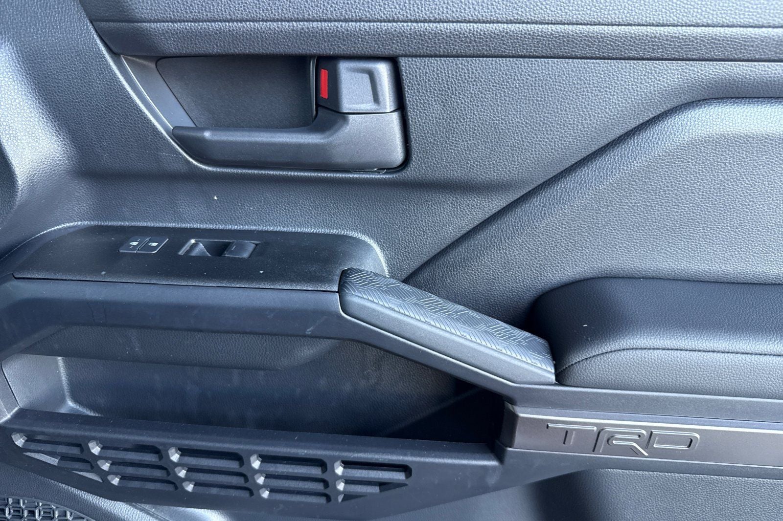 2025 Toyota 4Runner i-FORCE MAX Hybrid TRD Off Road