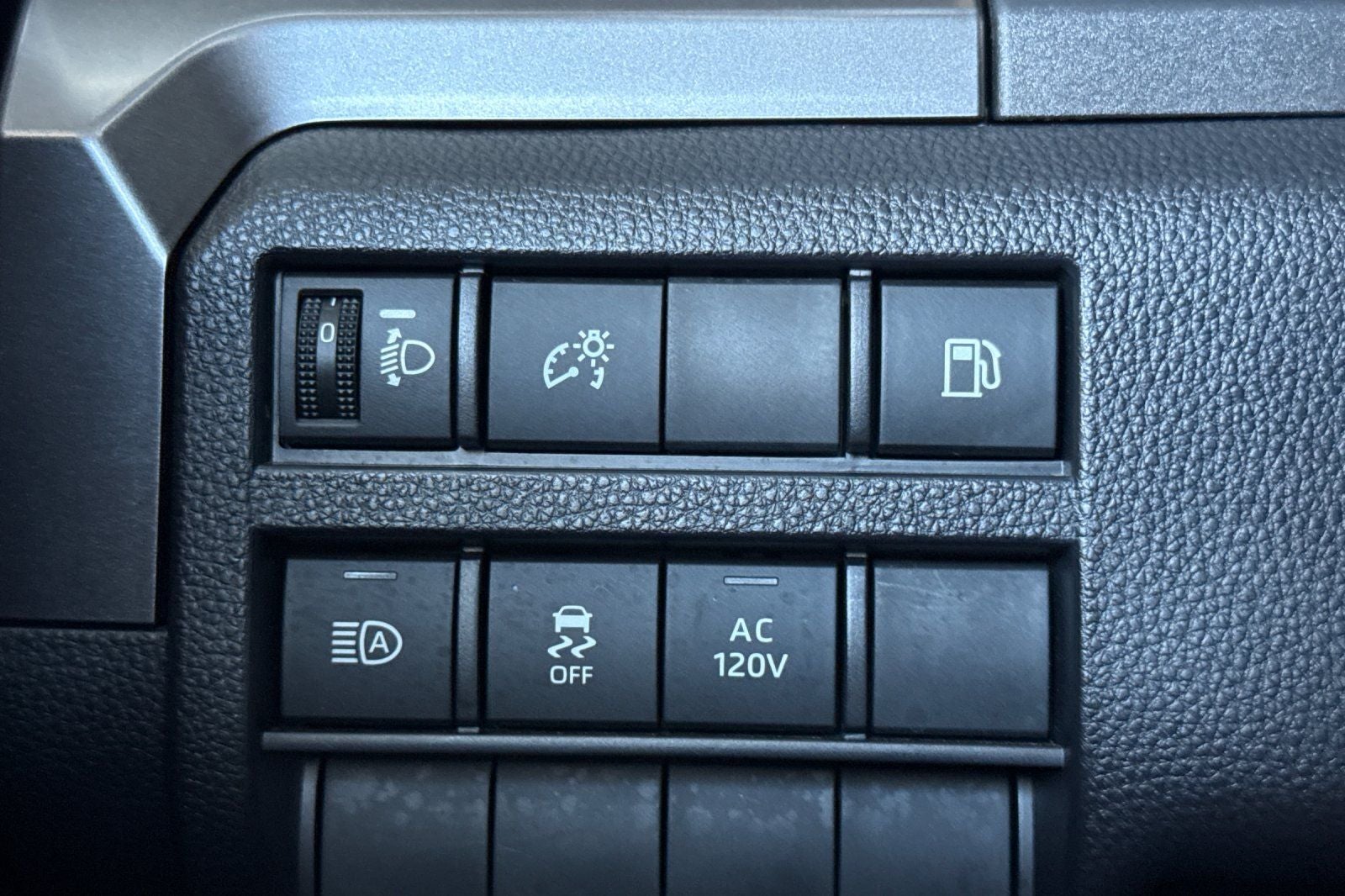 2025 Toyota 4Runner i-FORCE MAX Hybrid TRD Off Road