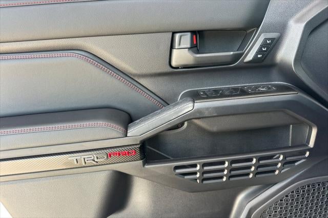 2025 Toyota 4Runner i-FORCE MAX Hybrid TRD Pro