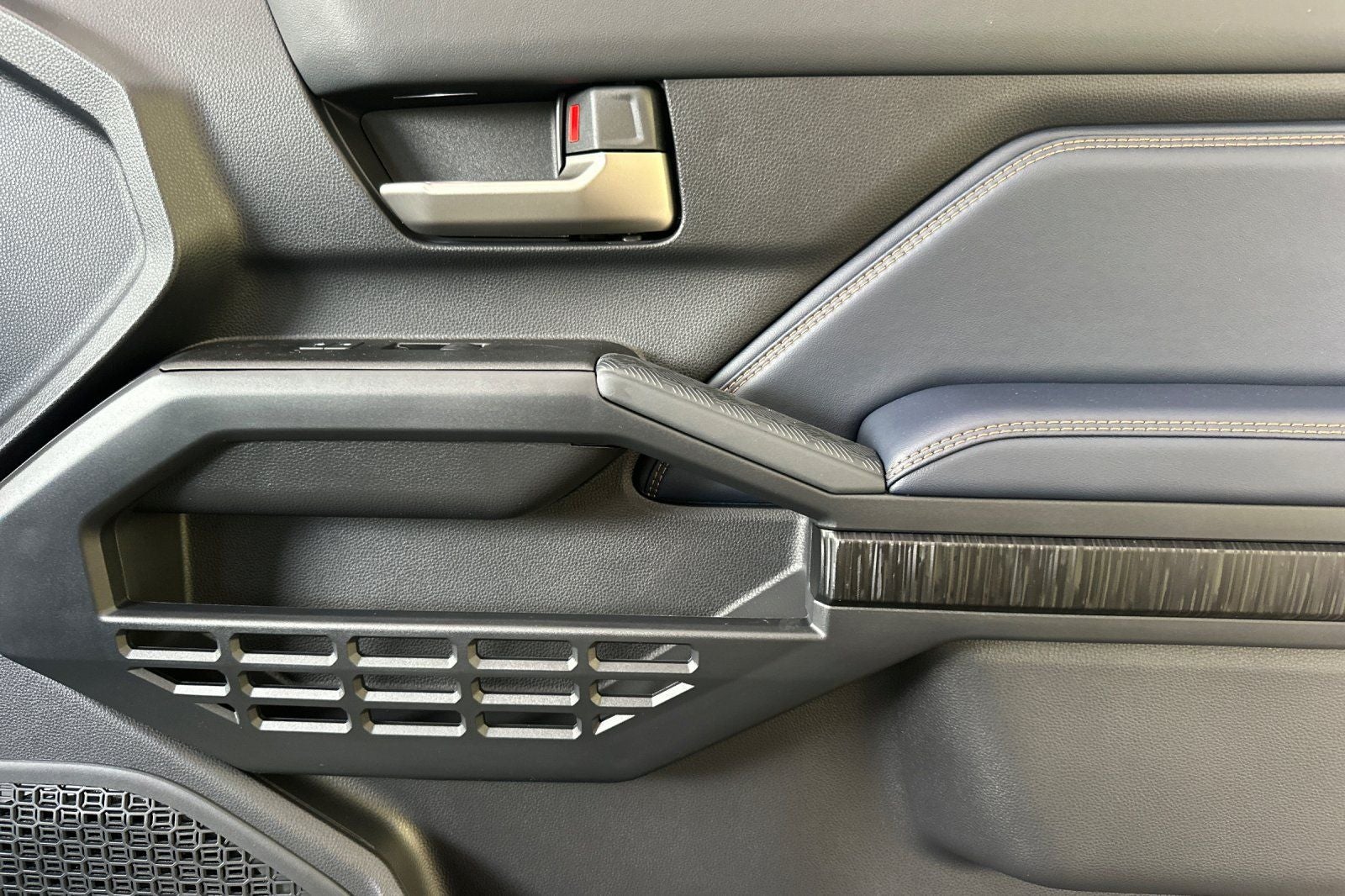 2026 Toyota 4Runner i-FORCE MAX Hybrid Platinum
