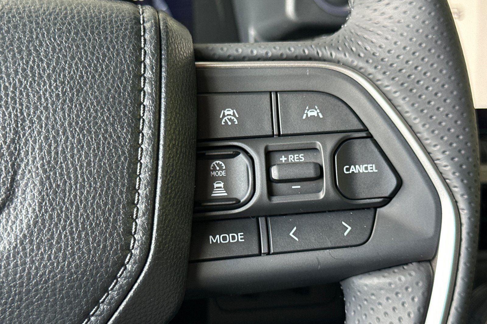 2026 Toyota 4Runner i-FORCE MAX Hybrid Platinum