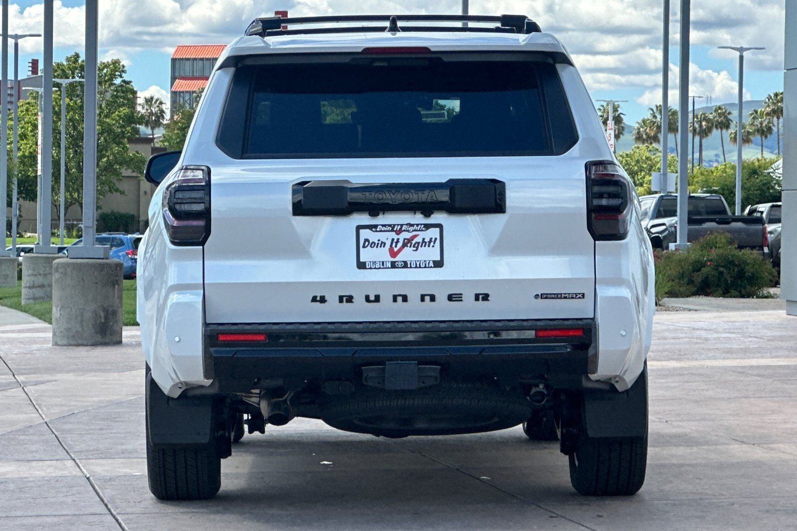 2026 Toyota 4Runner i-FORCE MAX Hybrid Platinum