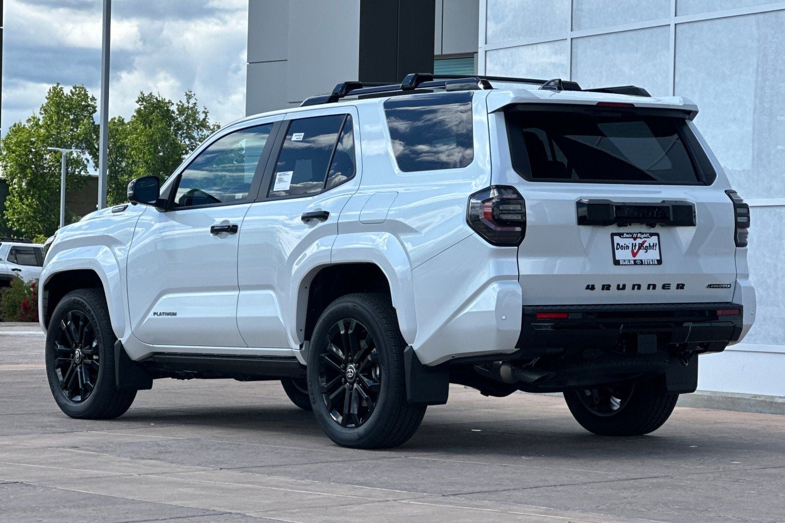 2026 Toyota 4Runner i-FORCE MAX Hybrid Platinum