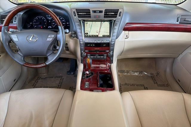 2007 Lexus LS 460
