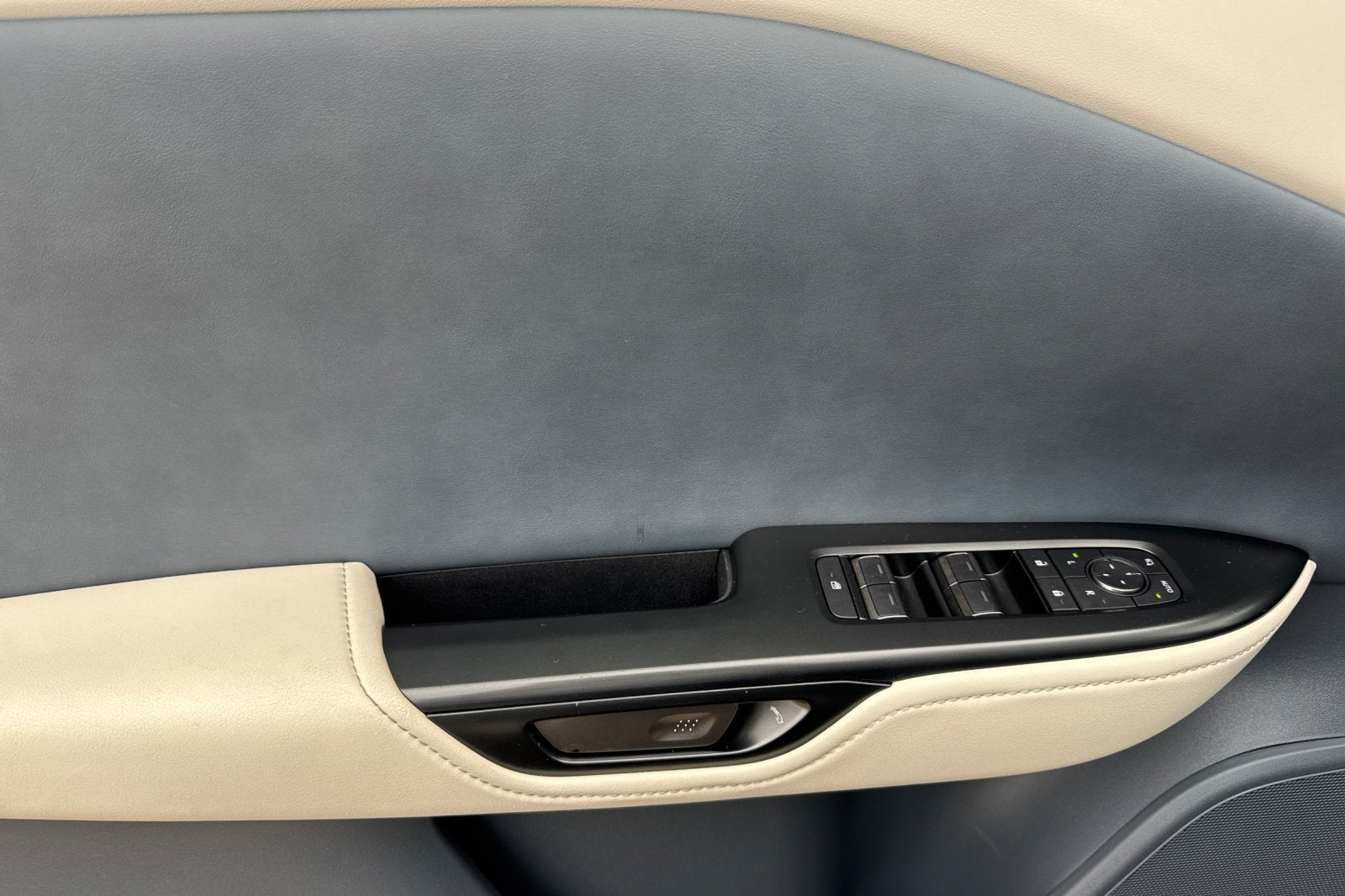 2023 Lexus RZ 450e Premium